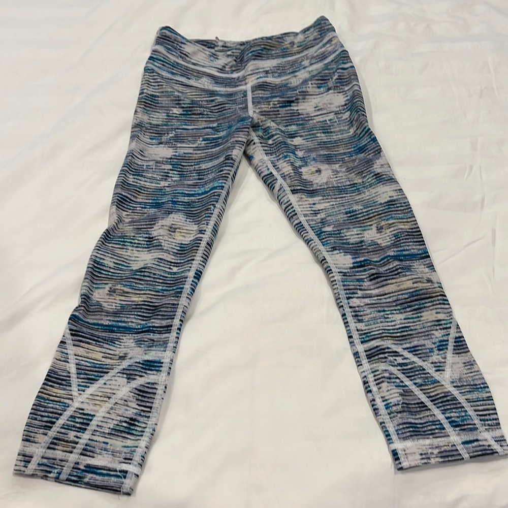 Lululemon Cropped Running Leggings Size 4